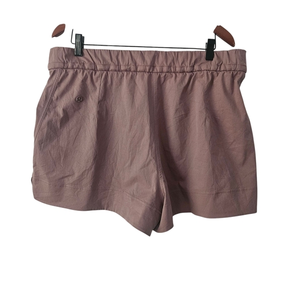 Lululemon Twilight Rose Cinchable Waist Woven Short Size XL - Picture 4 of 7